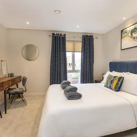 No 1, Within The Walls, Free Parking York